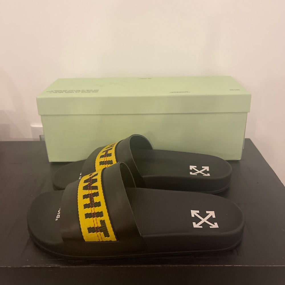 Off-white slides